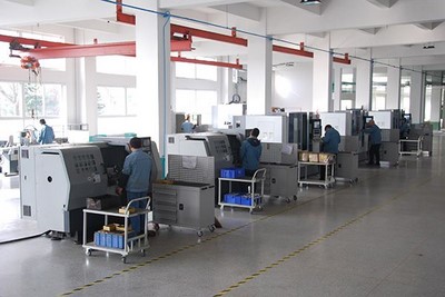 Machines CNC de précision