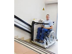 Moteur électrique pour monte-escalier de fauteuil roulant